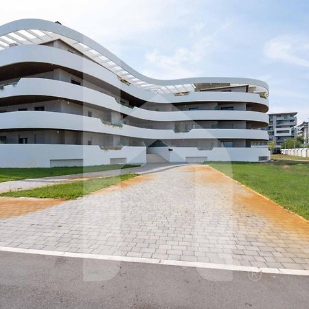 Homiday - Waterfront Montesilvano Bagian luar foto