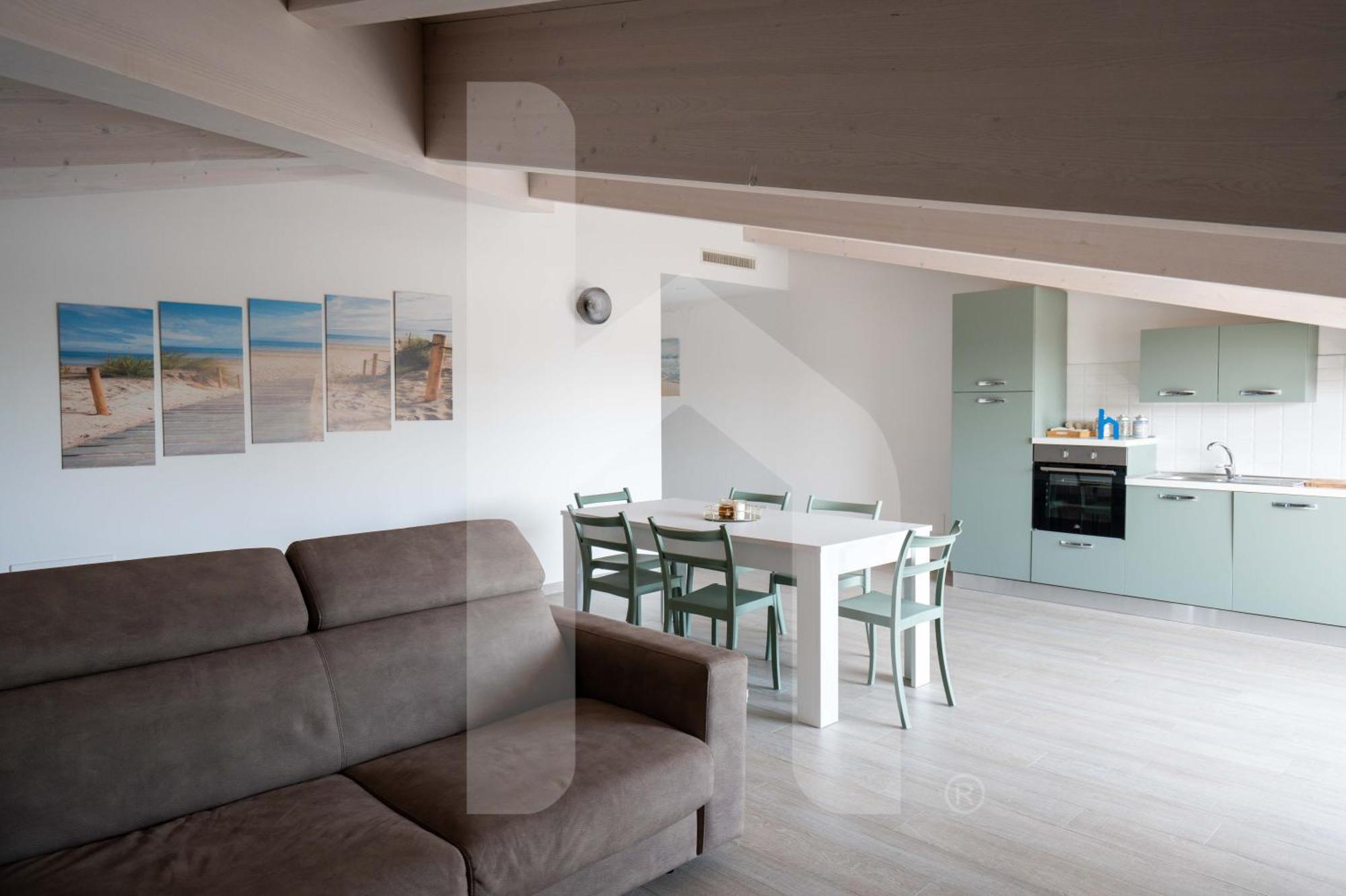 Homiday - Waterfront Montesilvano Bagian luar foto