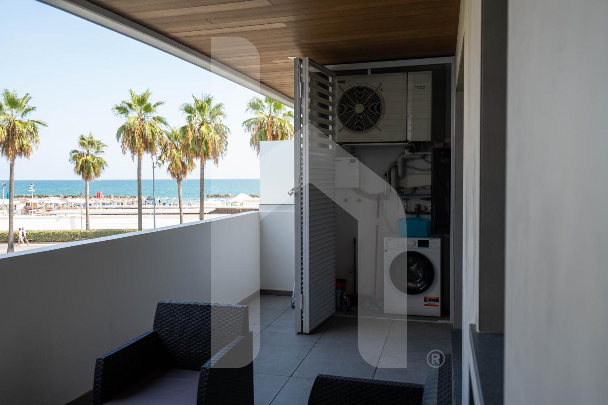 Homiday - Waterfront Montesilvano Bagian luar foto