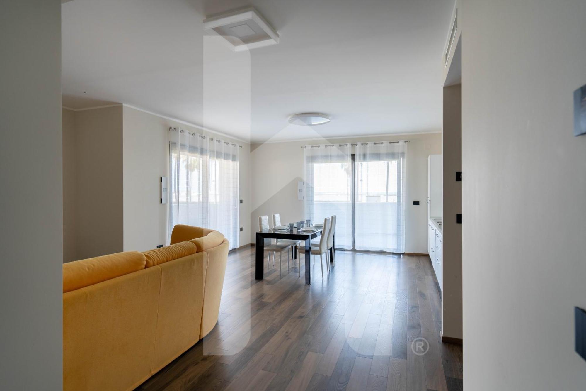 Homiday - Waterfront Montesilvano Bagian luar foto